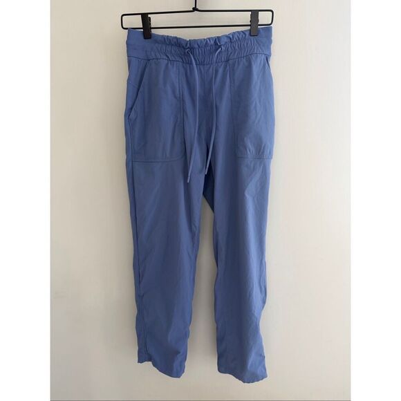 lululemon Beyond the Studio Joggers, Size 6, Water Drop - Picture 2 of 10